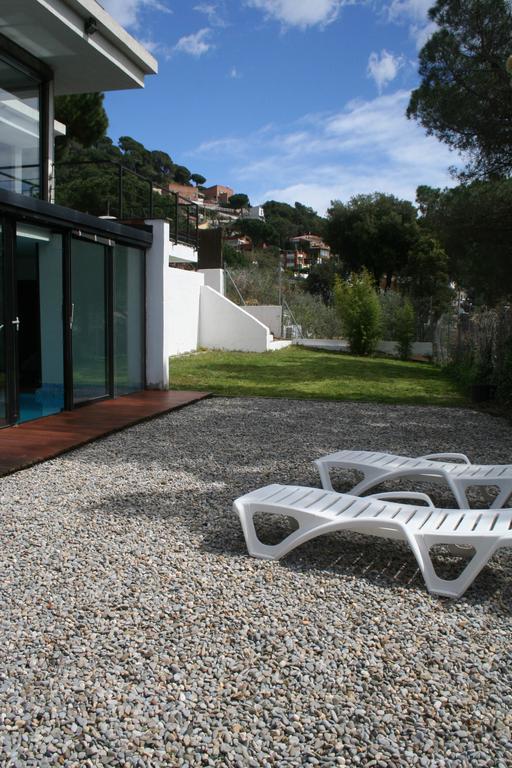 Casa Ceca De La Playa Y Barcelona, Con Piscina Climatizada Y Jacuzzi Villa Вайроманас Стая снимка